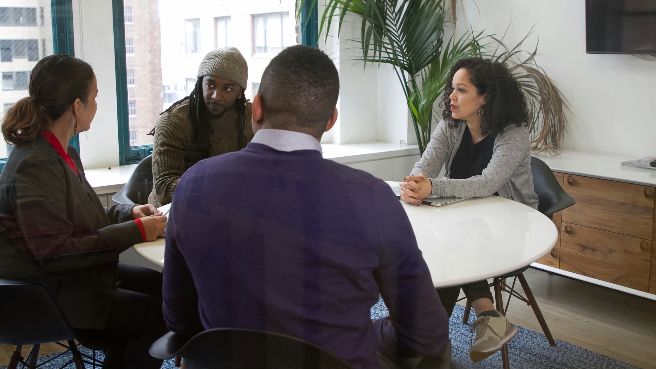 Disciplinary meeting letter templates: What to include and when to use them