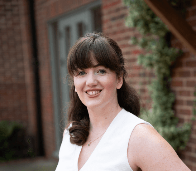 How to send a thank-you email after an interview (expert advice & templates)