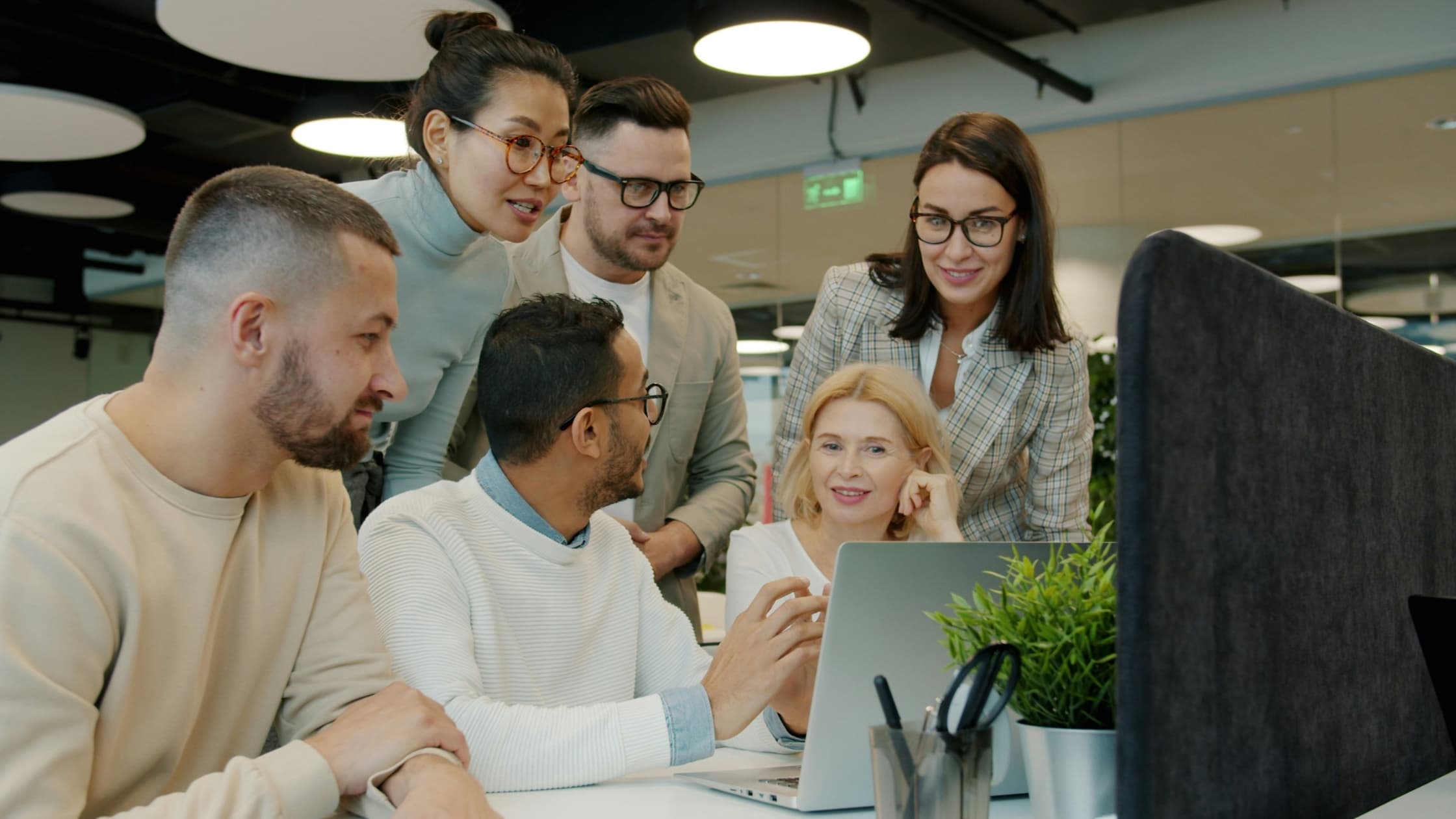 10 best collaboration tools for small businesses (2026): Free and paid options